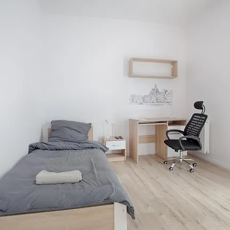 Lake&city - Komfortowe Blisko Majaland, Jeziora, Lasu Oraz Serca Trojmiasta Апартаменты *